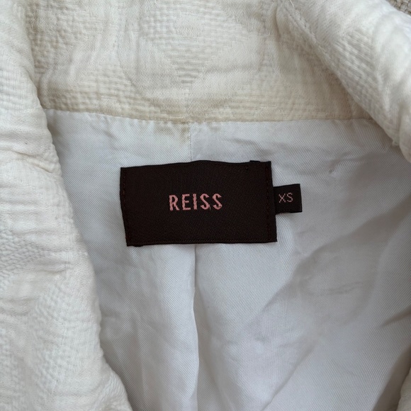 Reiss Women's Textured Cream Jacket - Picture 2 of 6